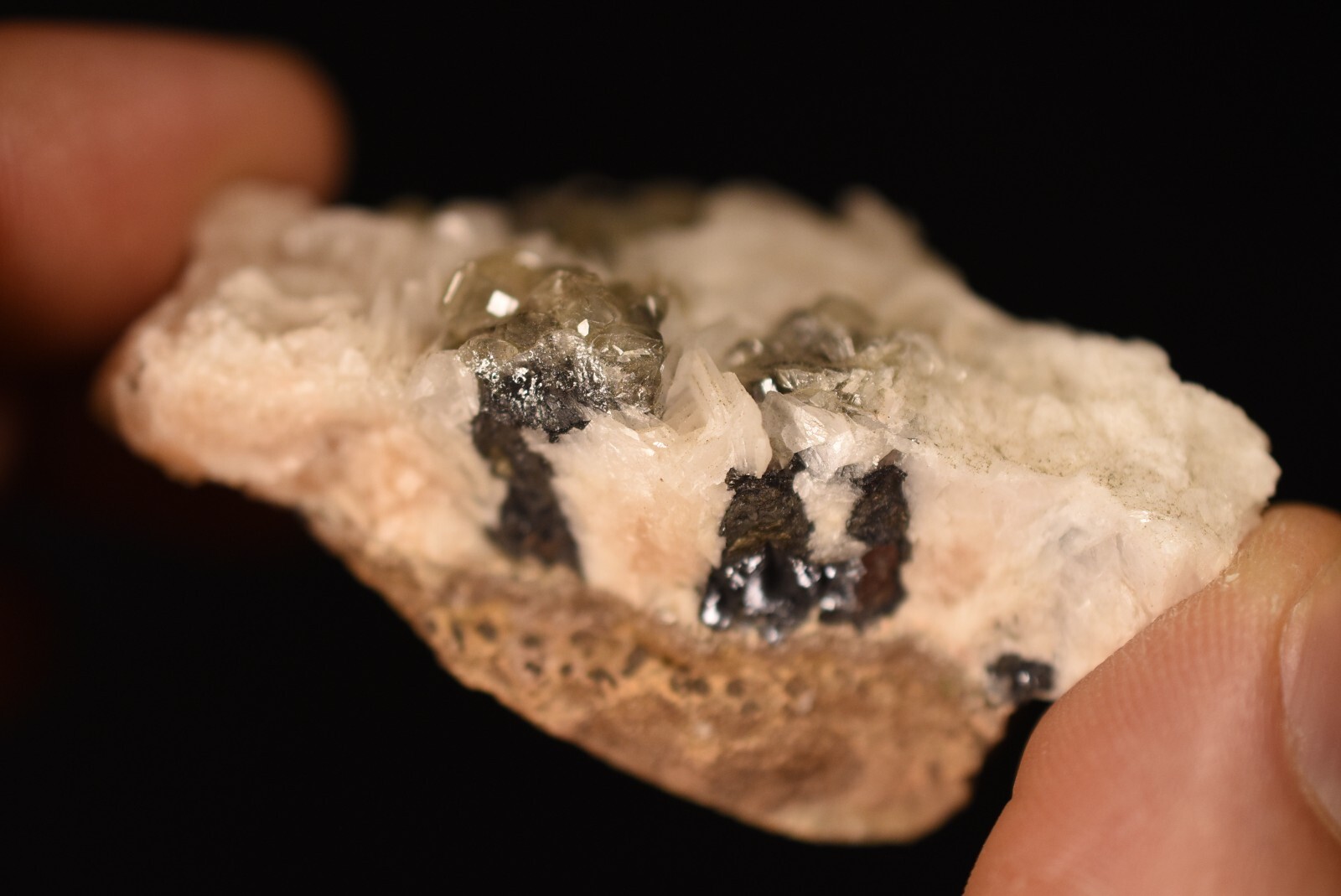 *CERUSSITE* On GALENA & BARITE Specimen 5.8cm 109.6g Natural Crystal Cluster