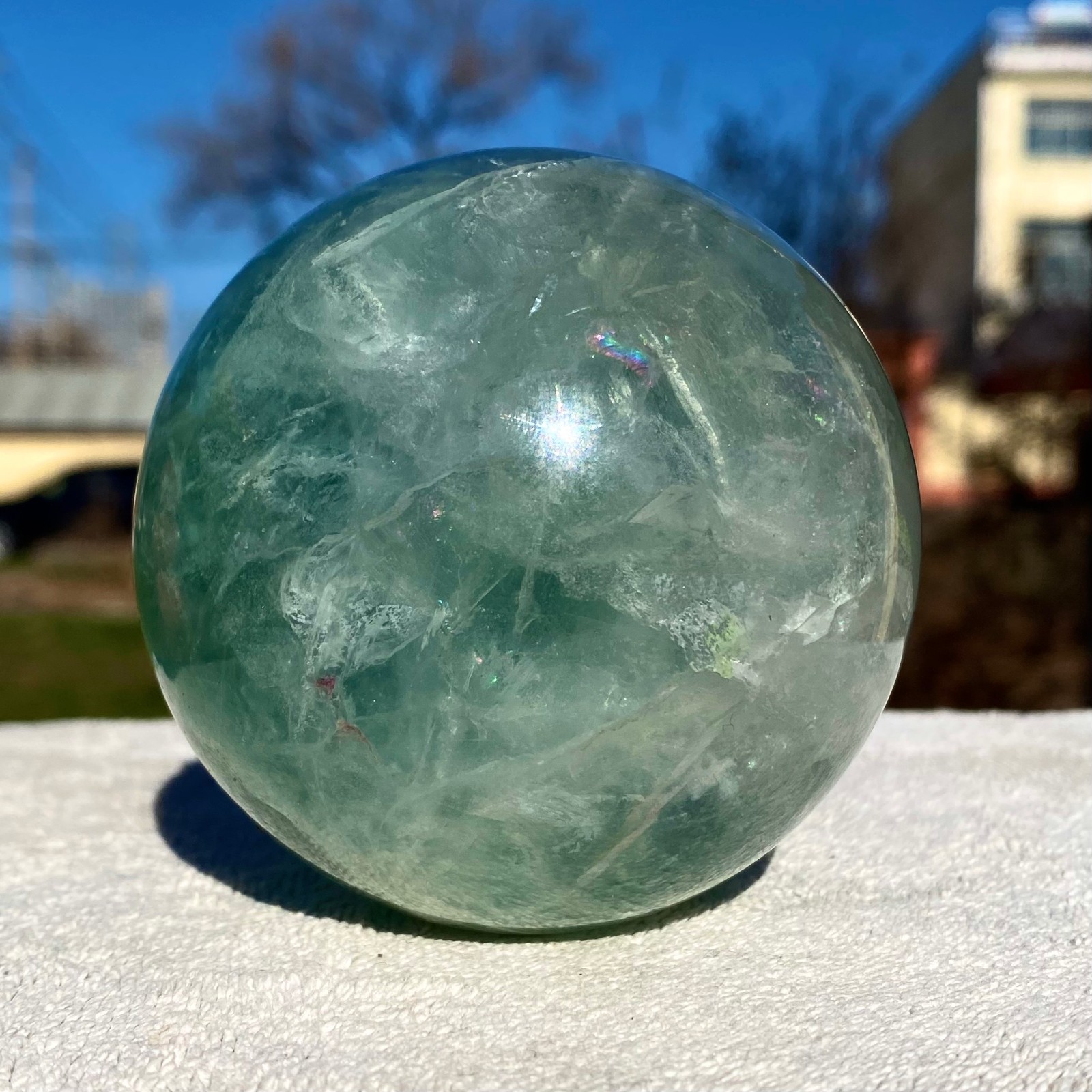 1.54LB Natural Green Fluorite Quartz Sphere Crystal Ball Healing Decoration