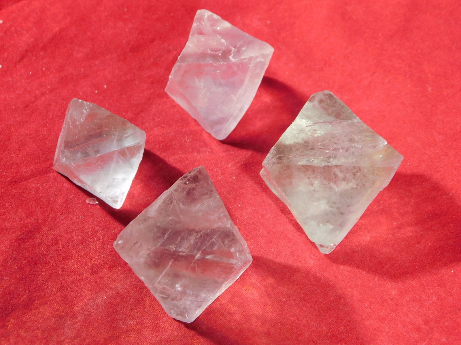 Lot of FOUR! AAA Fluorescent Semi Translucent FLUORITE Octahedron Crystals 188gr