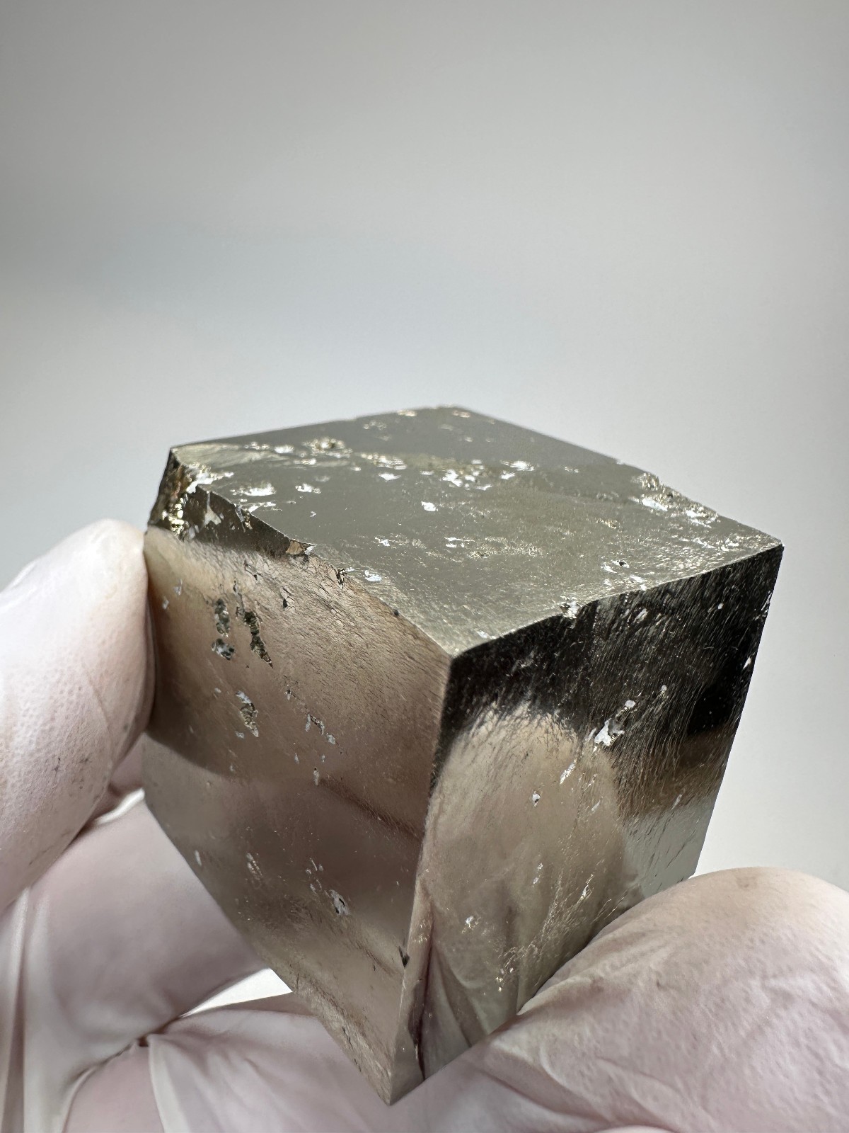 MIRROR SHINE__Beautiful Lusterous 1 1/2 ” Pyrite Cube__Navajun Mine, Spain