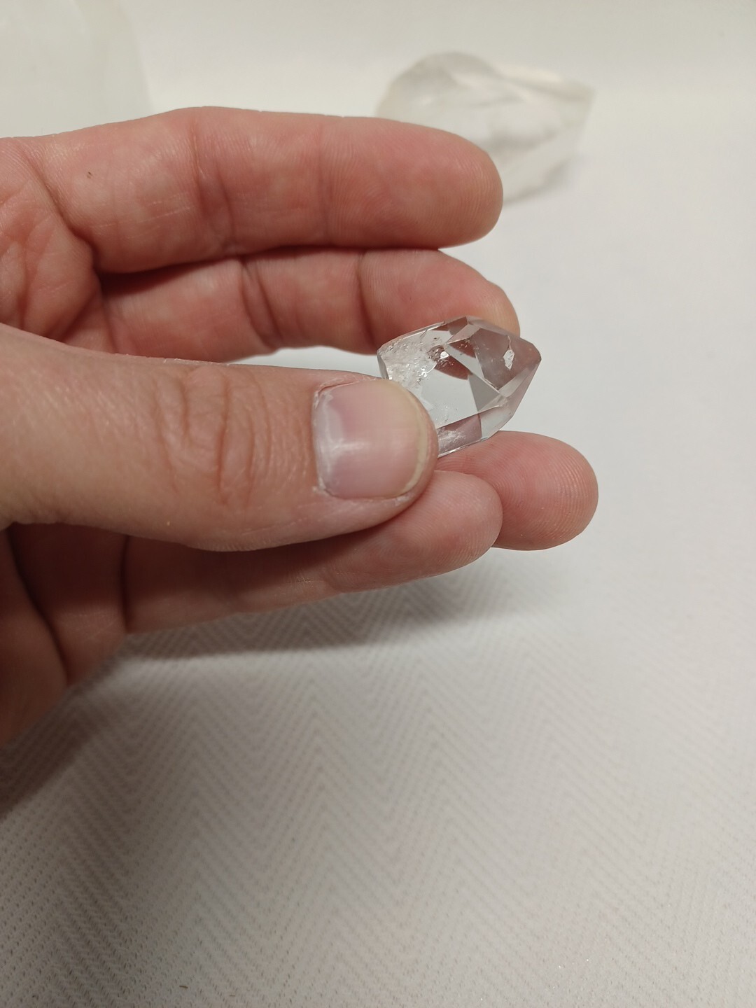 Faceted Quartz Crystal Bulk 1 LB 2 Ounce – Quartz Crystal Points