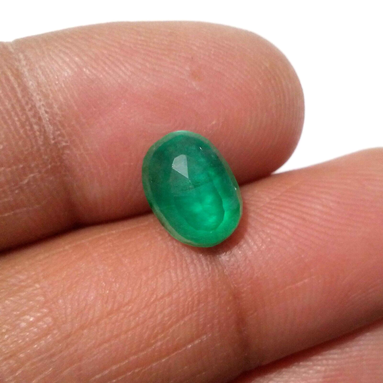 Ultimate Zambian Emerald Oval Shape 3.30 Crt Pretty Green Faceted Loose Gemstone
