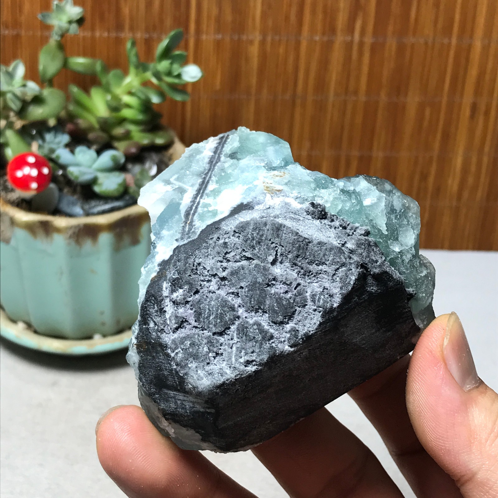 75-67-40mm Rare Natural Green Calcite fluorite Mineral Specimen 221g A6082