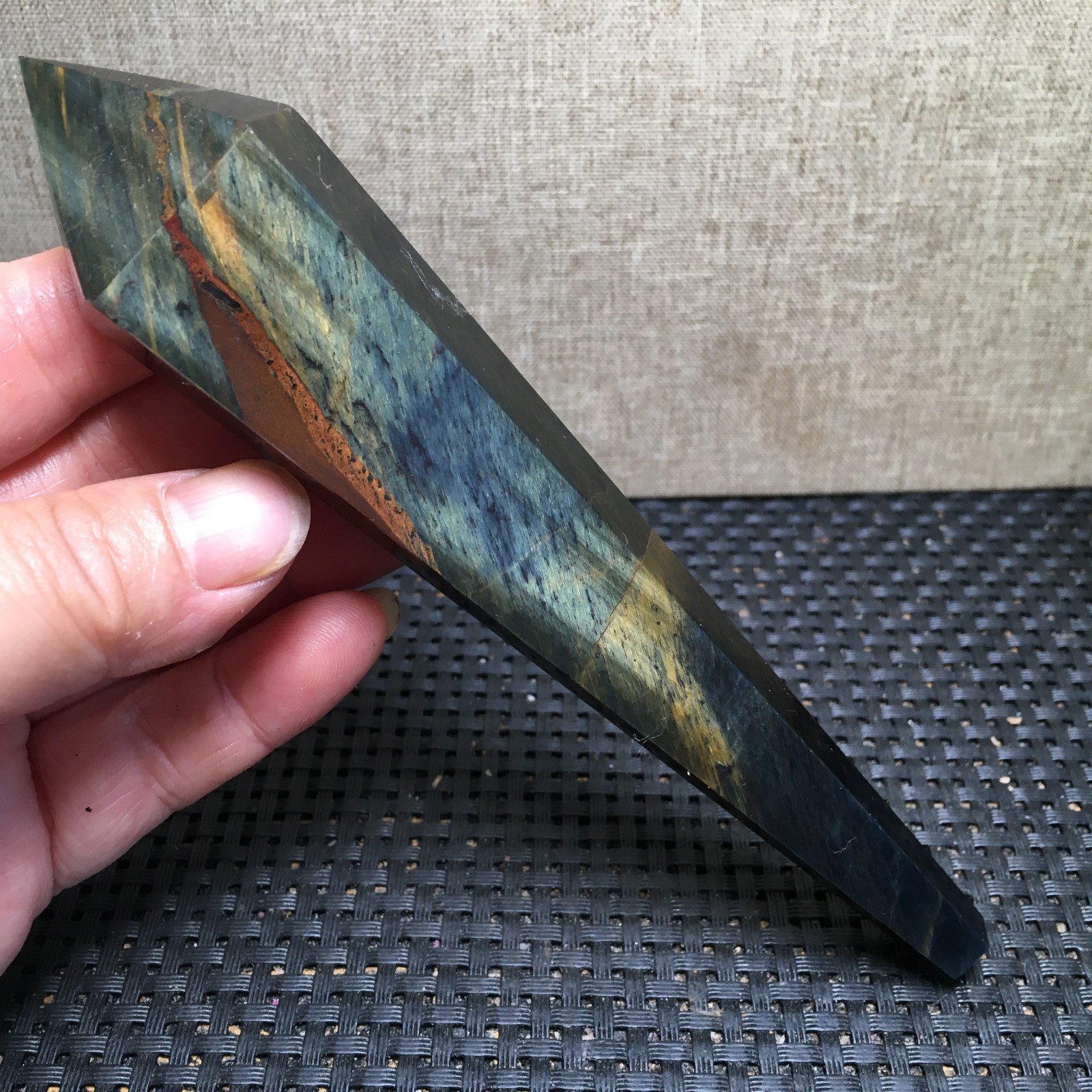127g natural tiger-stone Quartz Crystal Wand Specimens fb1535