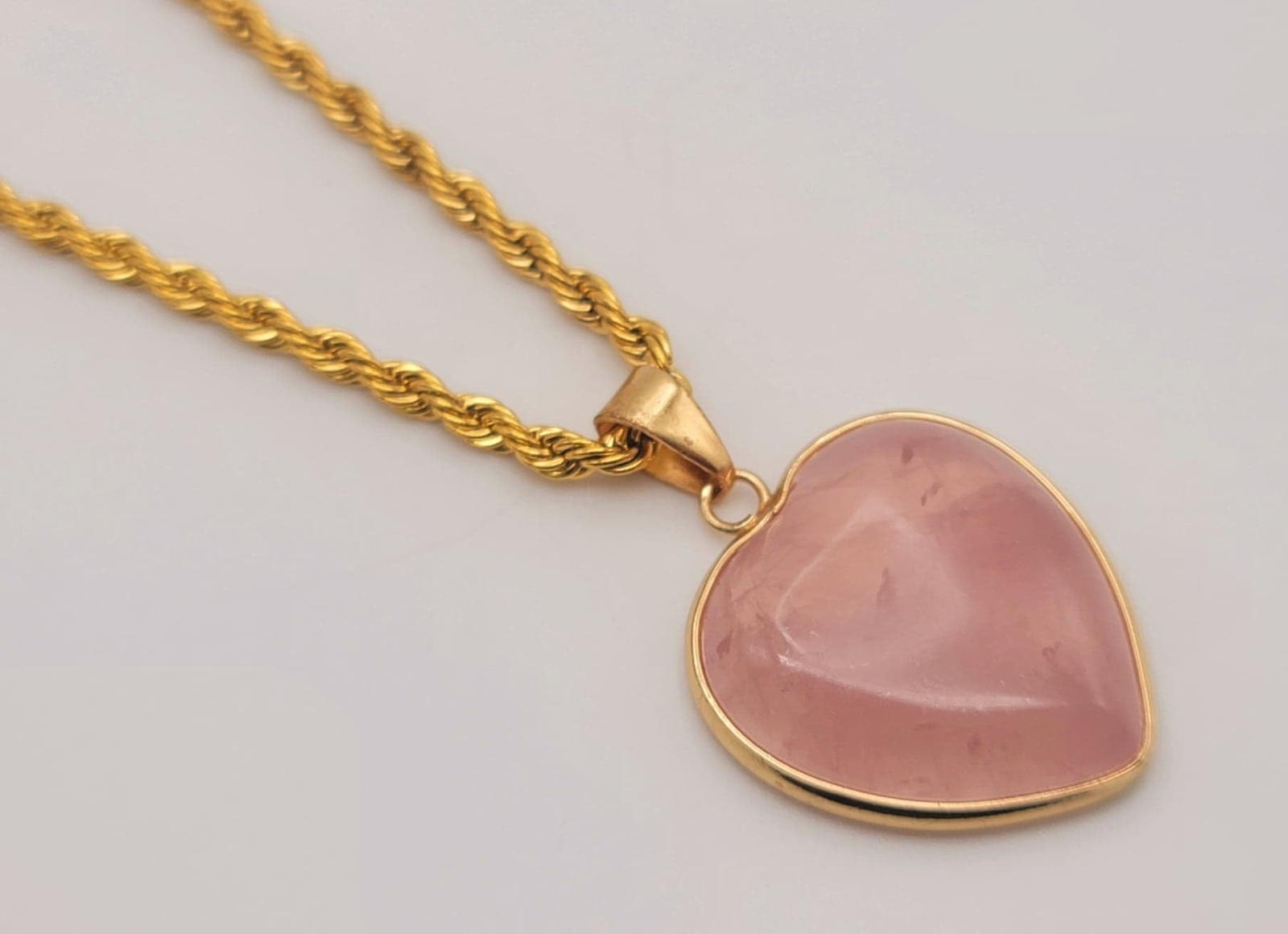Genuine Natural Handmade Crystal Choker Necklace Gold Tone Heart shaped Rose Qua