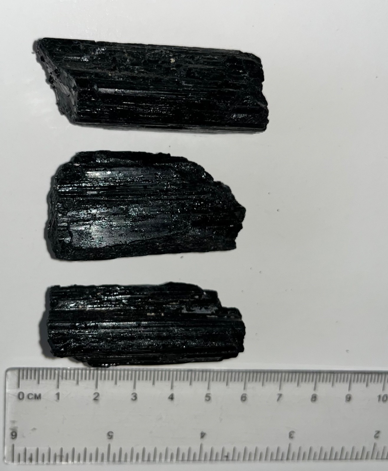 🖤 last set of 3 Black Tourmaline Raw Crystal Specimen Minerals freepost 97g