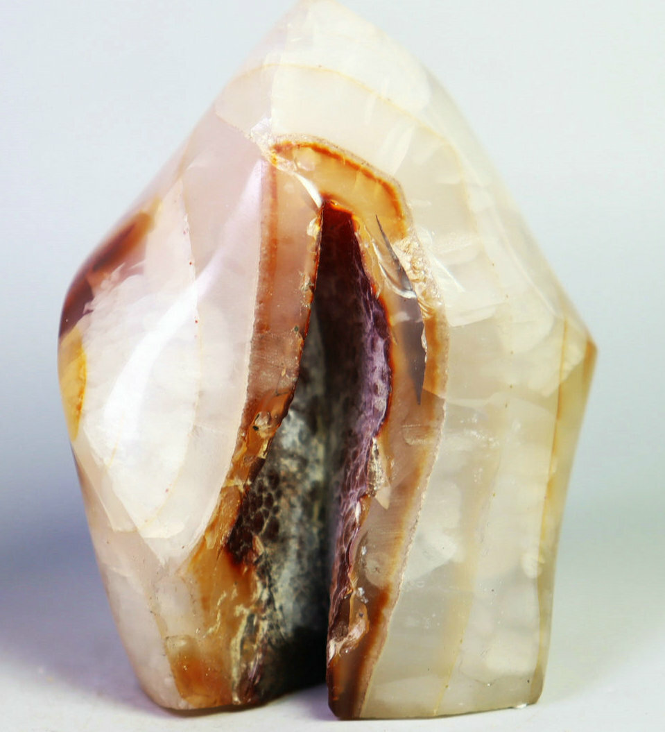 258g Natural Red Orange Carnelian Agate Quartz Crystal flame Statue Specimen