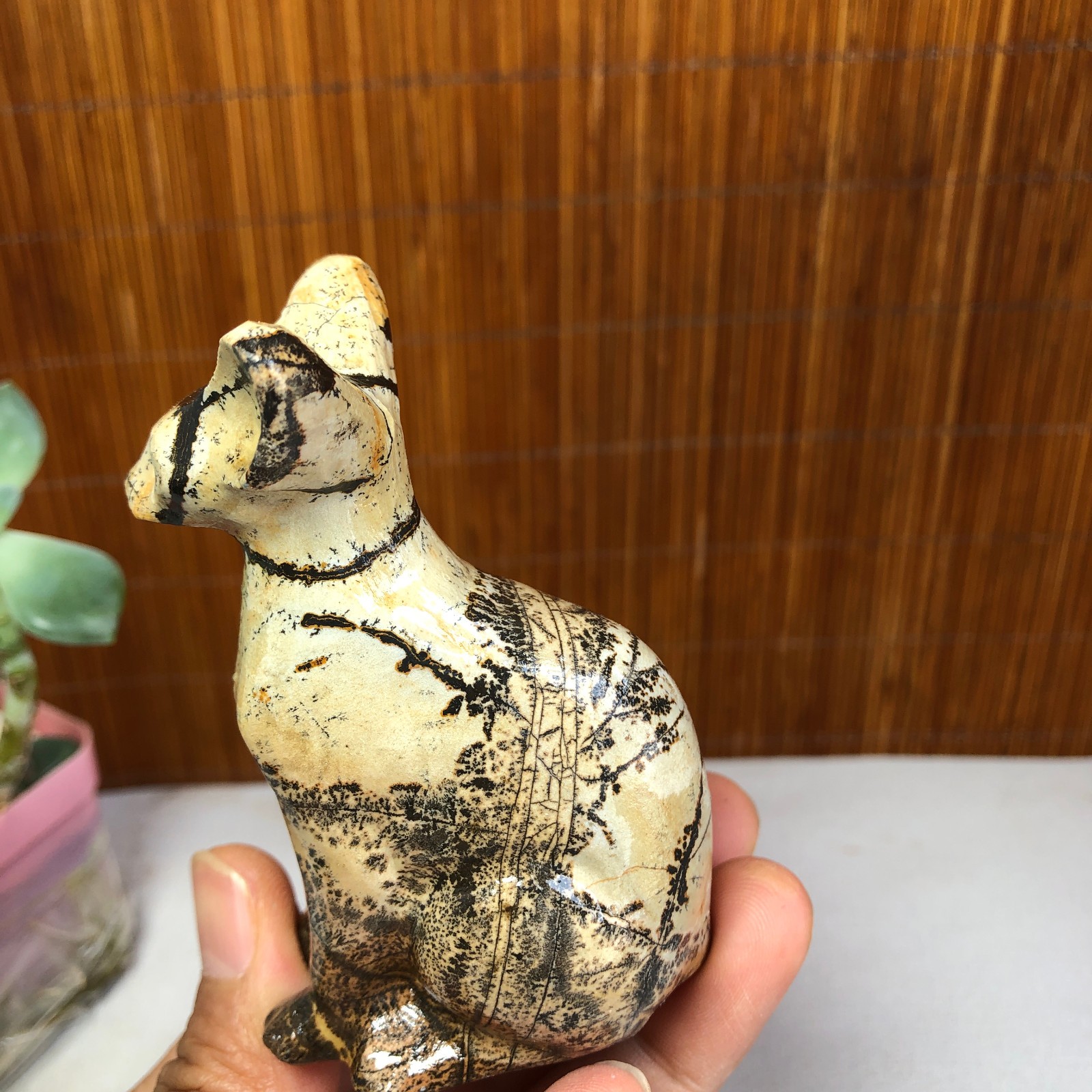 Rare Natural Traditional Chinese Painting Hand Carving Animal Model 136g g8397