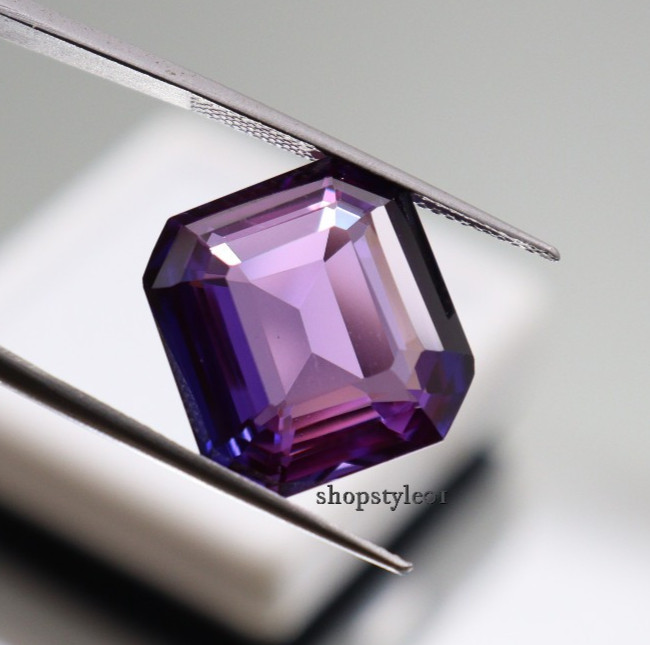 Natural Purple Amethyst 15.40 Ct – Radiant Cut Loose Gemstone (14.6 × 15.7 × 7.0