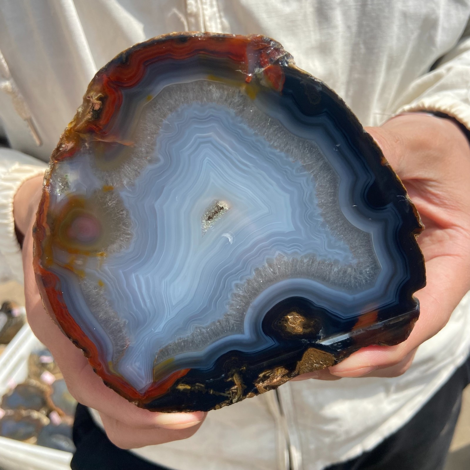 1540G Natural agate Agate Geode Slab/Slice quartz crystal mineral specimen Reiki