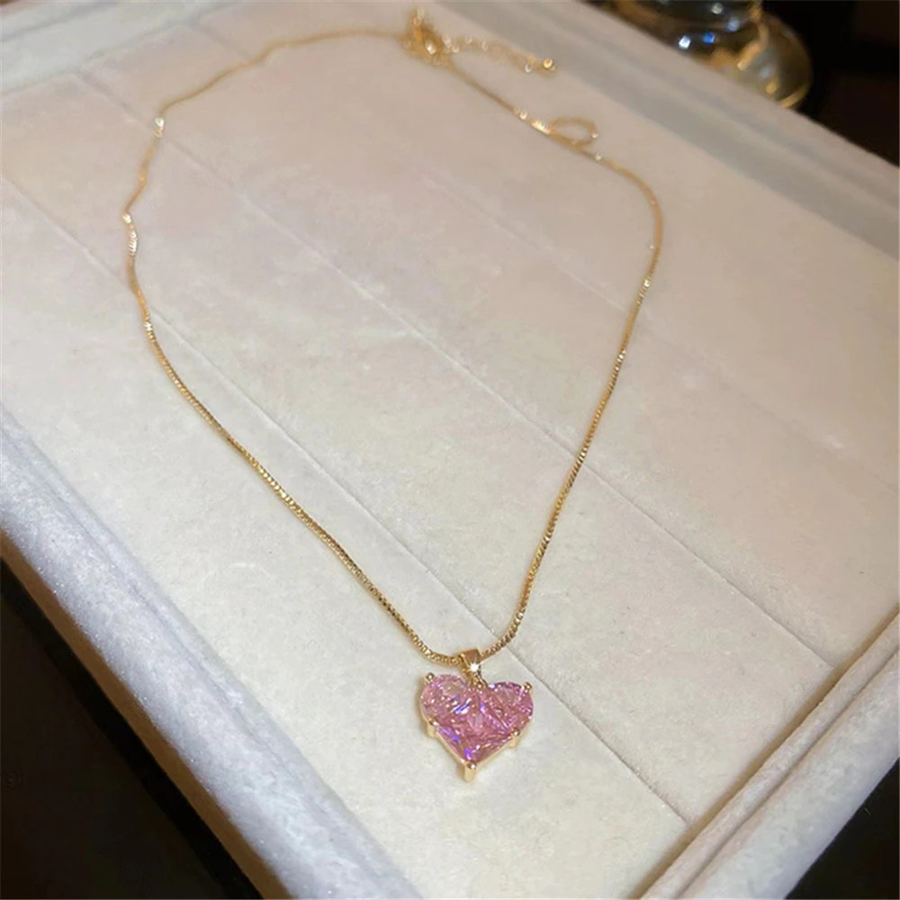 Women’s Fashion Jewelry Gold Pink Rhinestone Heart Pendant Necklace Gift 1PC