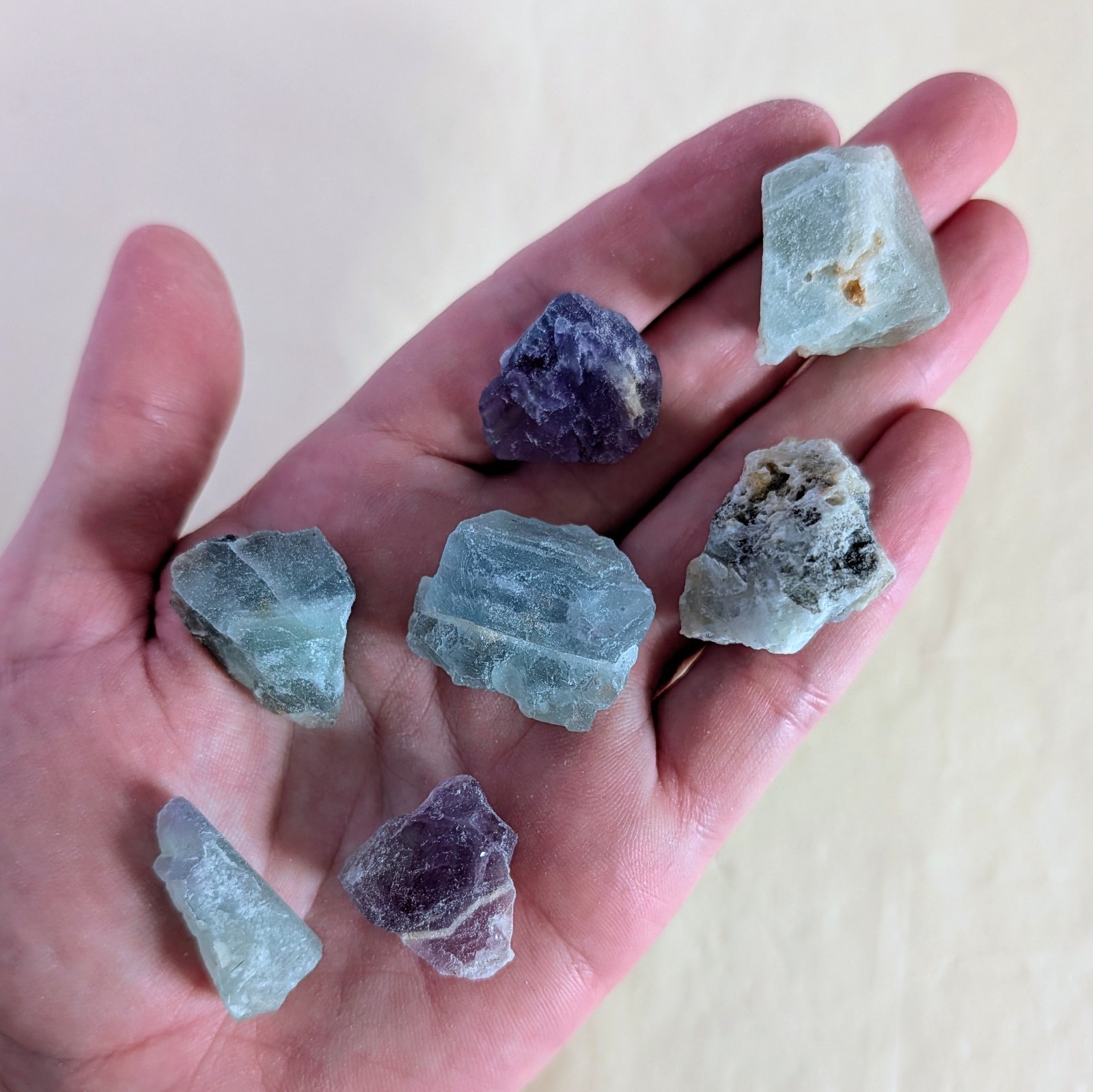 Rough Fluorite Stones 1kg Bulk Lot 20–30mm Natural Crystal Healing Craft