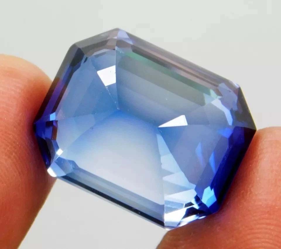 9.94 Ct Emerald Cut BLUE Sapphire GGI Certified Loose Gemstone With best Quality