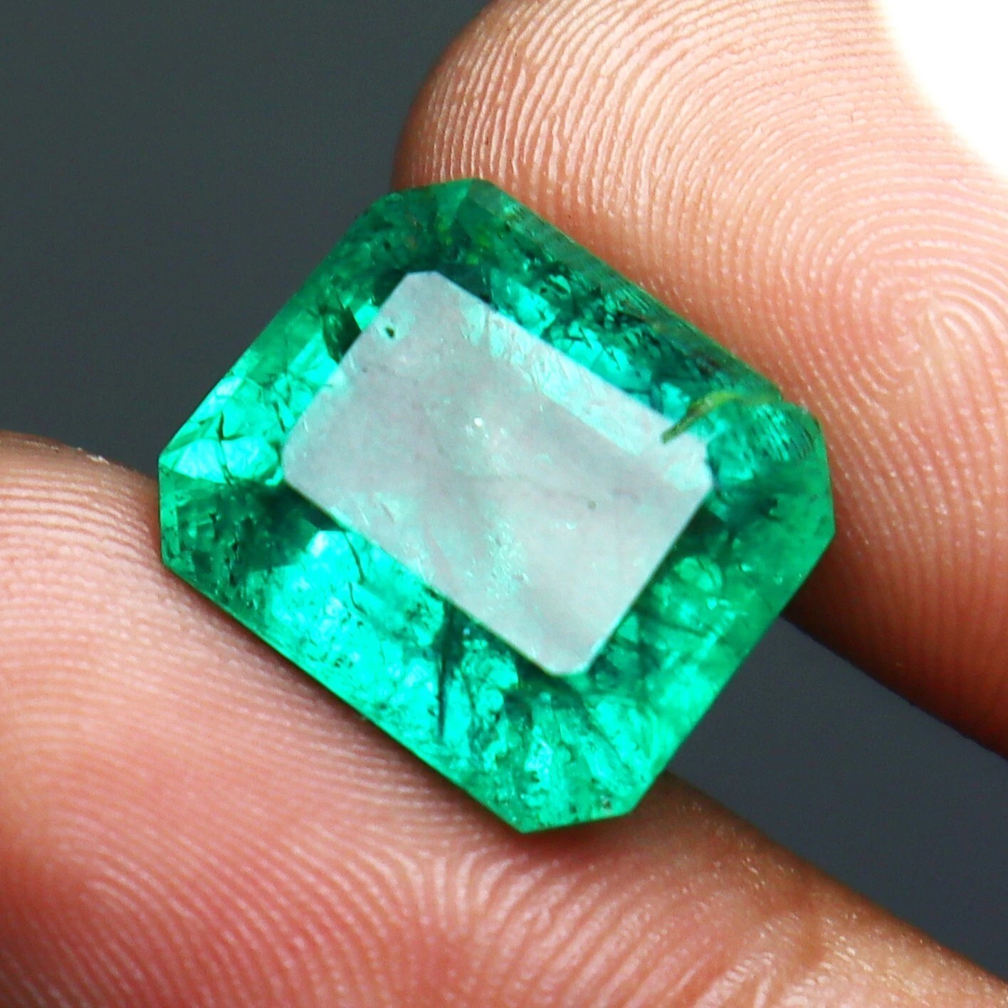 AAA Certified Natural Colombian Green Emerald Emerald Cut Loose Gemstone 9 Ct
