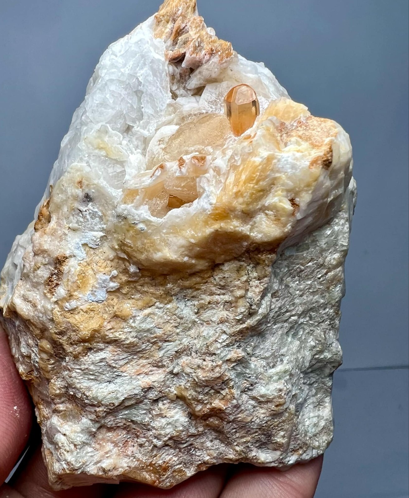 298 Gram Ultra Rare !! Eye Clean Honey Katlang Topaz Huge Crystal On Matrix @PAK