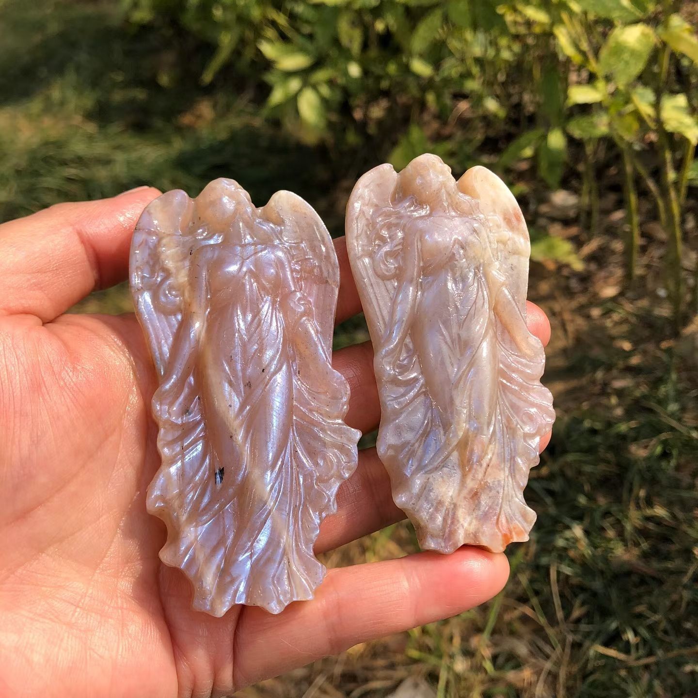 1pc Natural Moonstone Quartz Hand Carved Angel Skull Crystal Reiki Decor