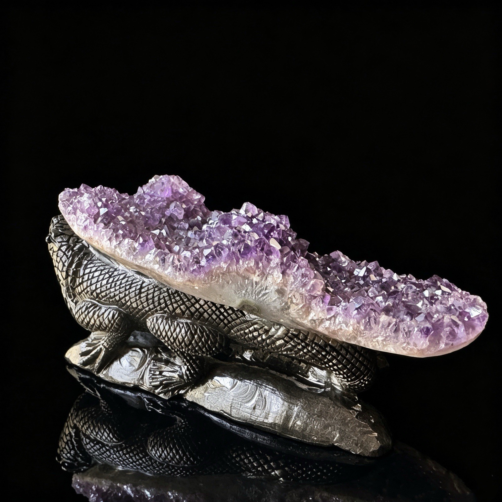 Hand Carved Amethyst Cluster Lizard Figurine Natural Crystal Reptile Sculpture 7