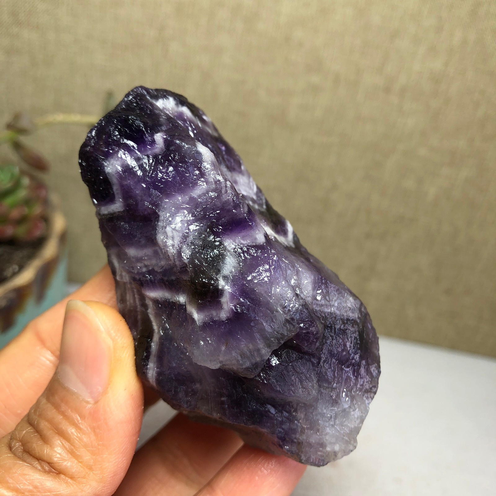 69mm Natural Dream Amethyst gemstone rough Crystal uncut specimens 111g A3815