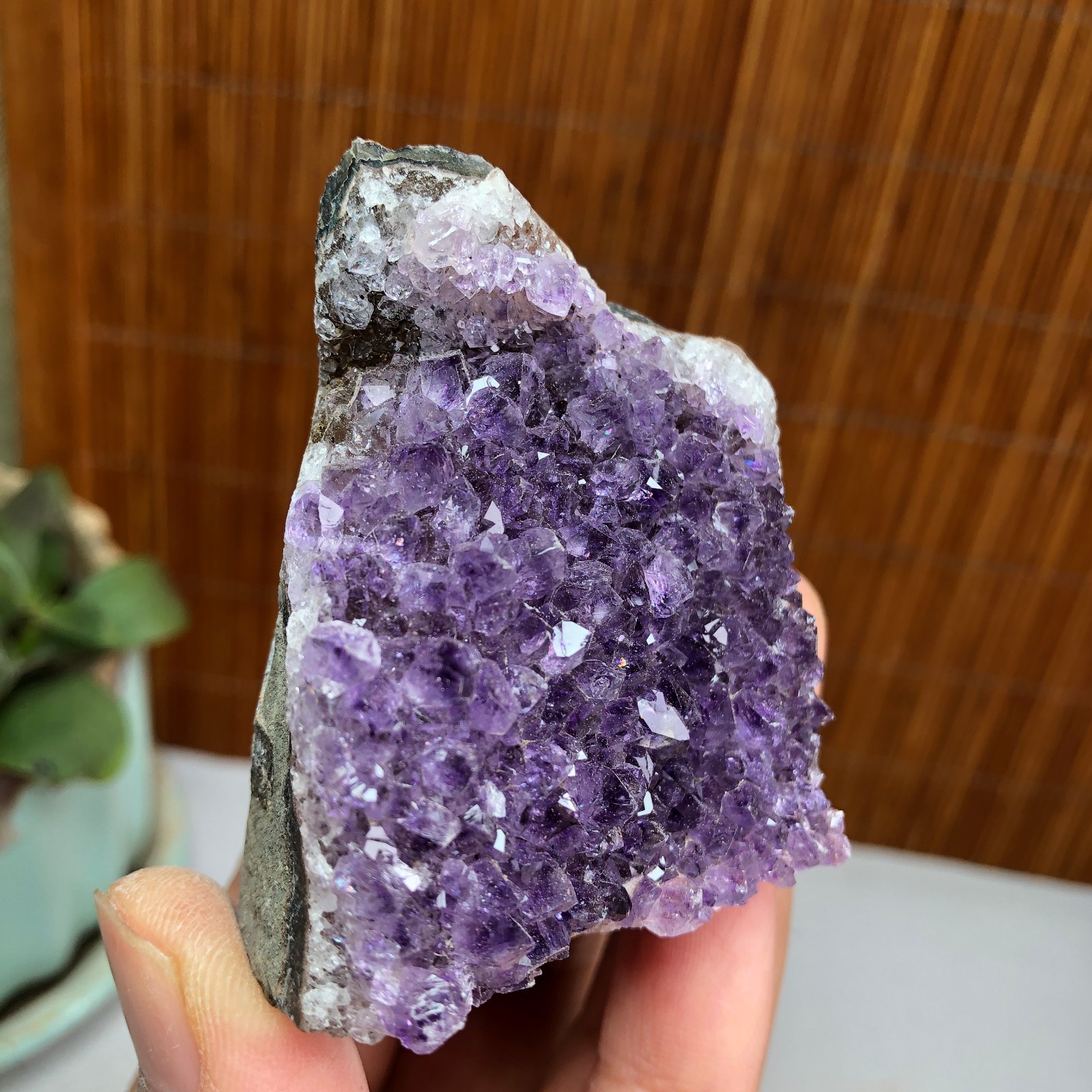 56mm NATURAL amethyst point purple Crystal Cluster Mineral Specimen 109g A1446