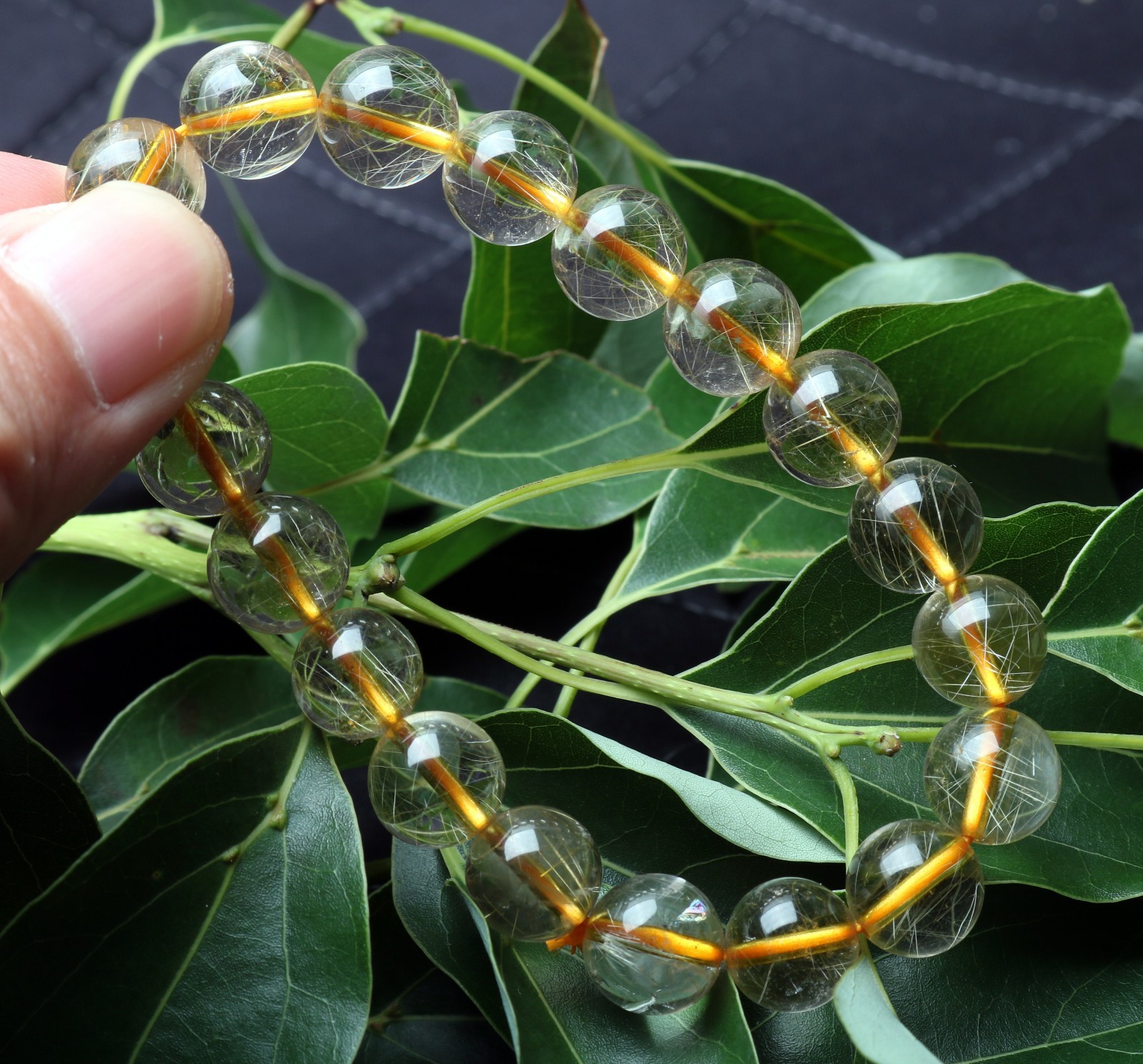 30.5g Rare Natural Clear Gold Rutilated Quartz Crystal 10mm Round Bead Hand cate