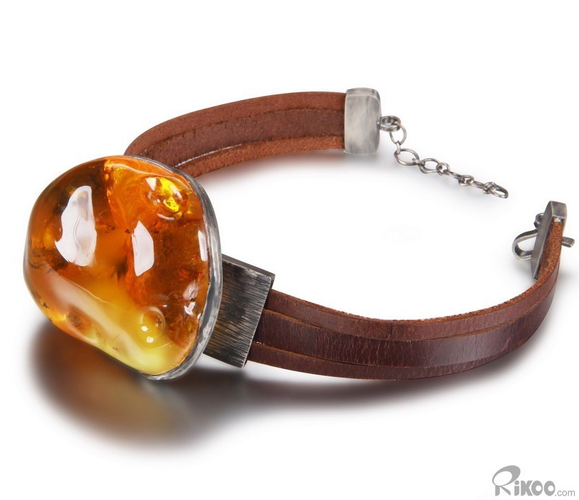 Designer style, 2.6″ Baltic Amber Carved Crystal Chokers, Crystal Healing