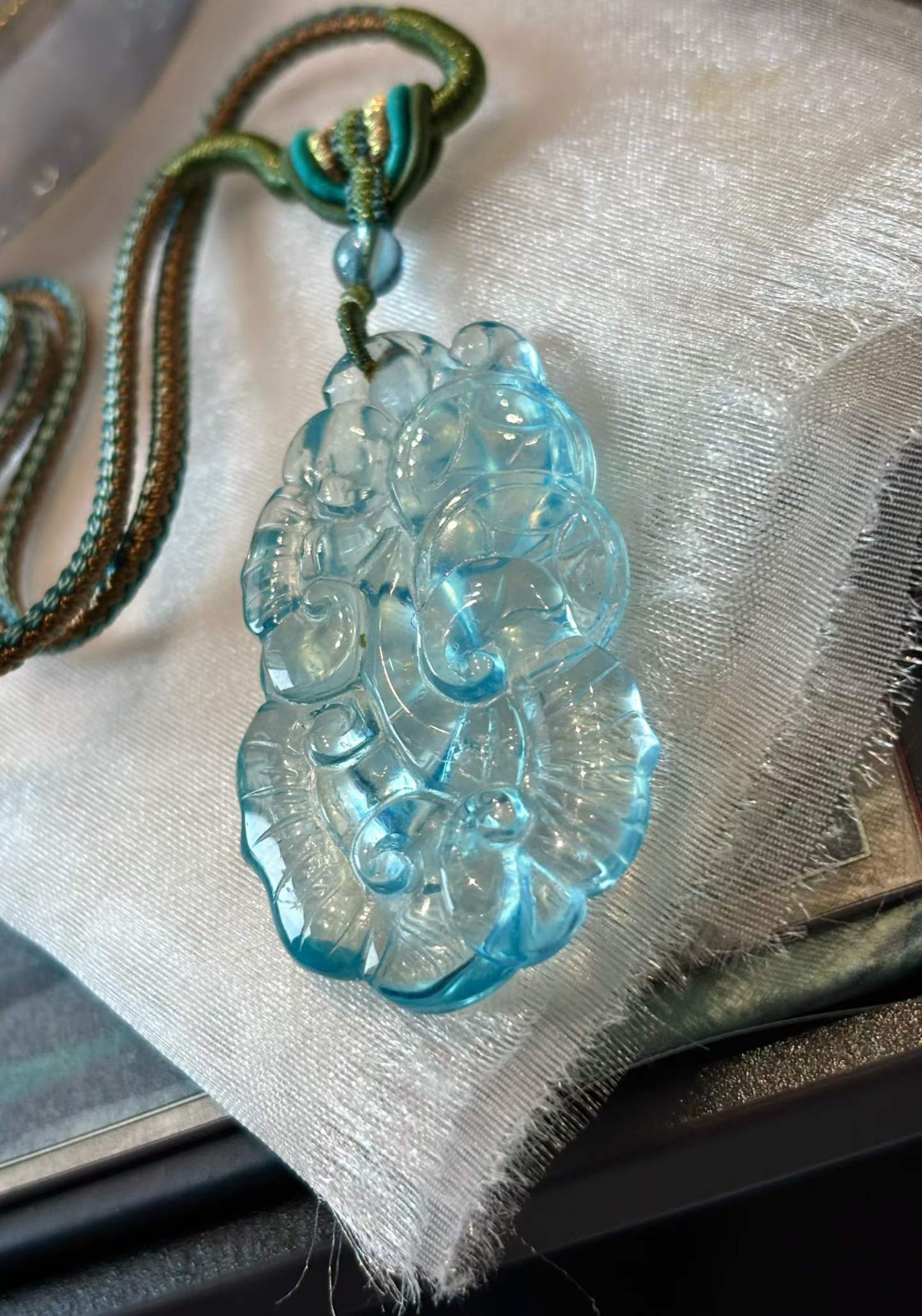 26*26mm Natural Aquamarine Quartz Carved pendant Crystal Reiki healing
