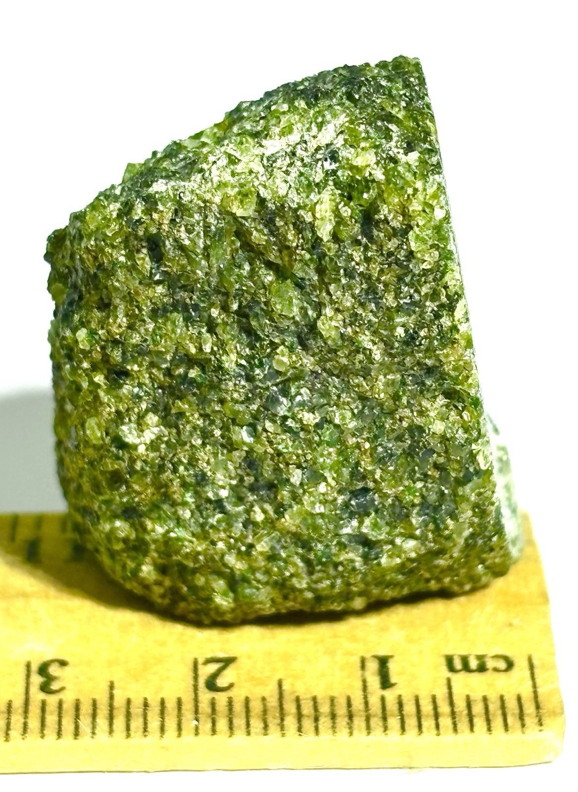 Peridot Crystal Cluster 100% Natural Specimen Unique Raw Gem 37mm X 27mm X 20mm
