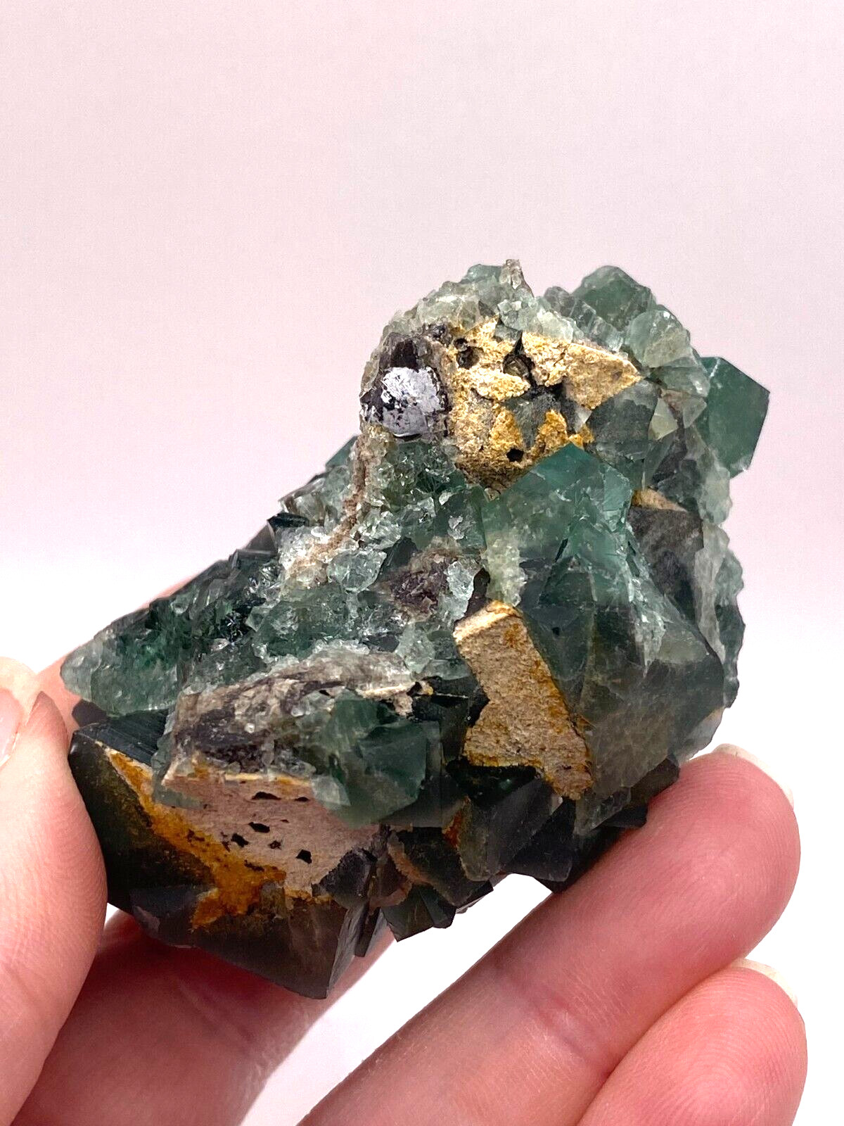 Rare Collectable British Fluorite UK Crystal 50 Year Pocket Green 100g FL16