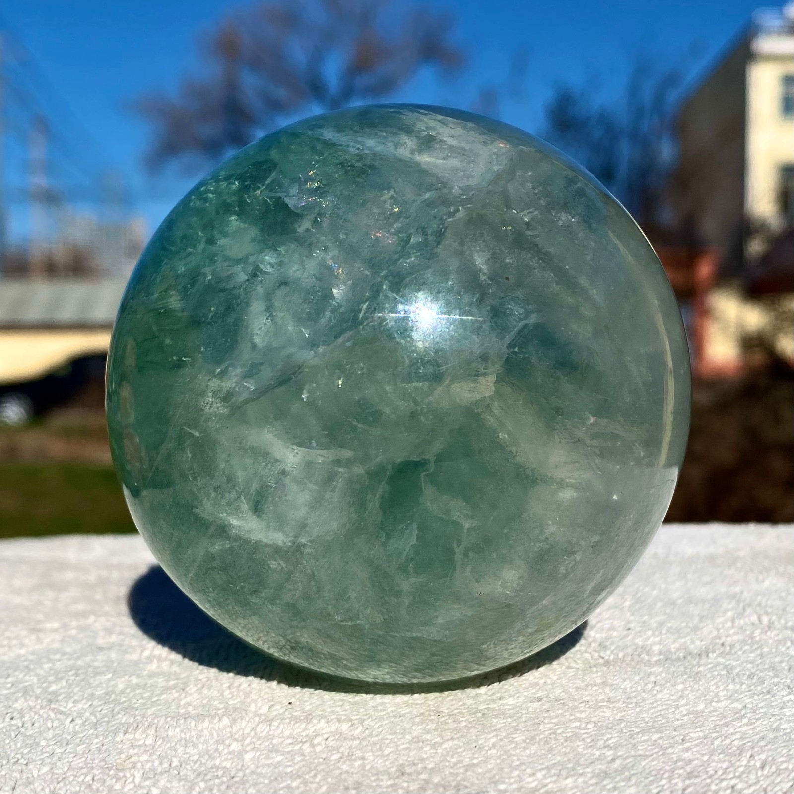 1.54LB Natural Green Fluorite Quartz Sphere Crystal Ball Healing Decoration