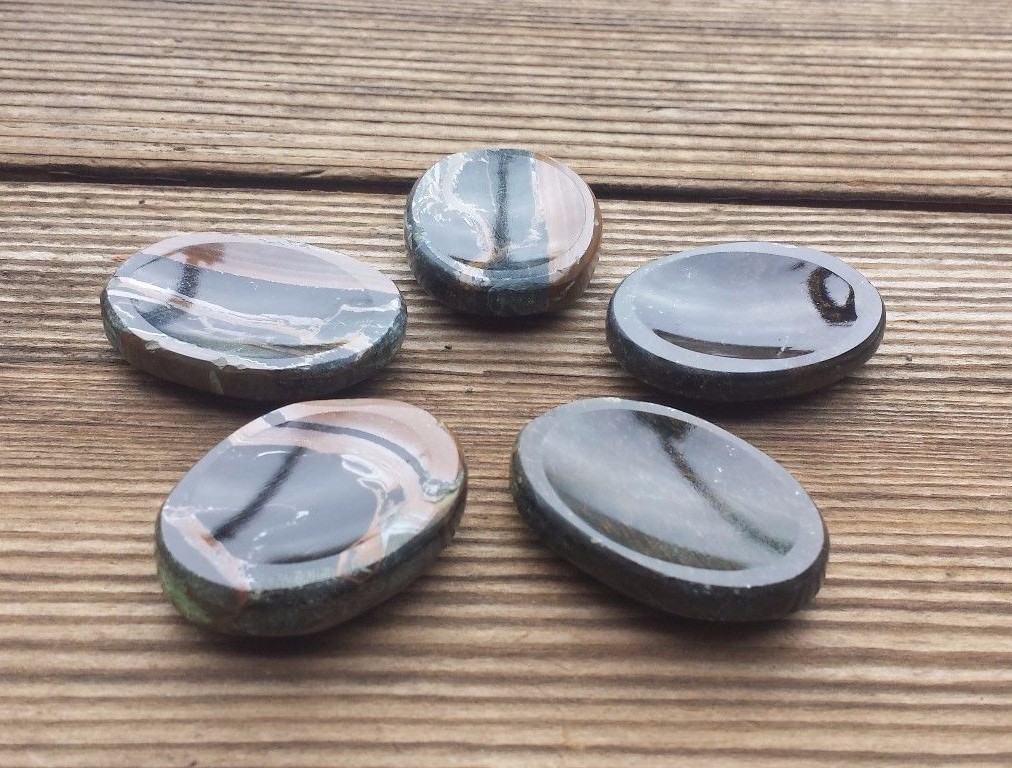 NATURAL BLUE TIGER EYE GEMSTONE WORRY STONE (ONE)