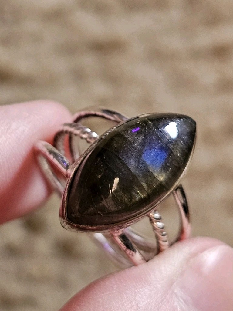 Sterling Silver Labradorite Ring, Size 7, Crystals & Stones, Mineral Specimen