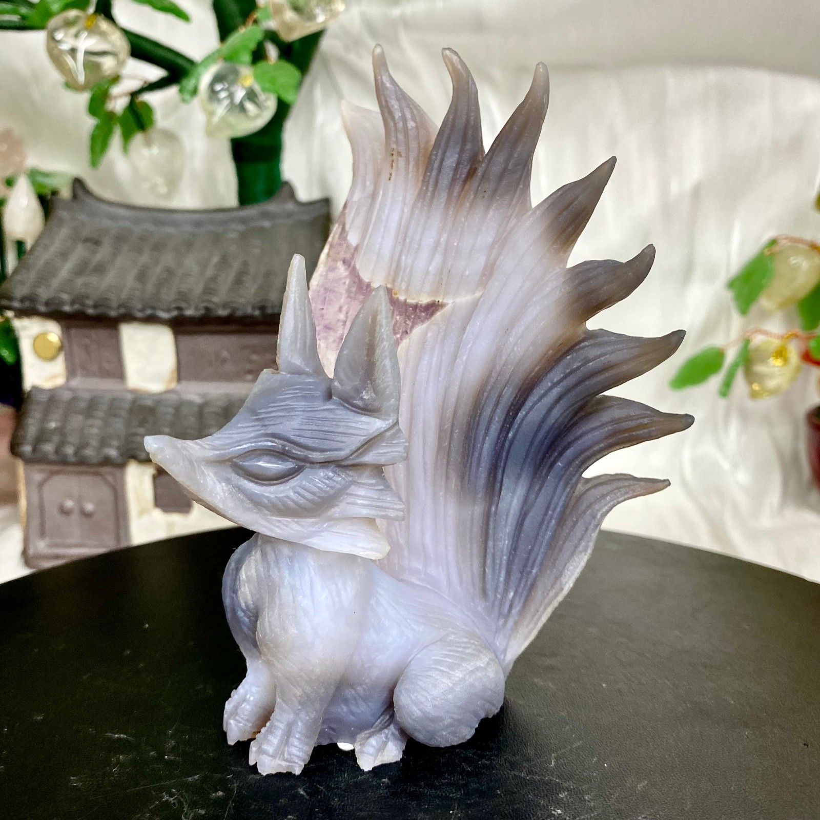 335G Natural Agate Geode Hand Carved Nine-tailed Fox Quartz Crystal Decor
