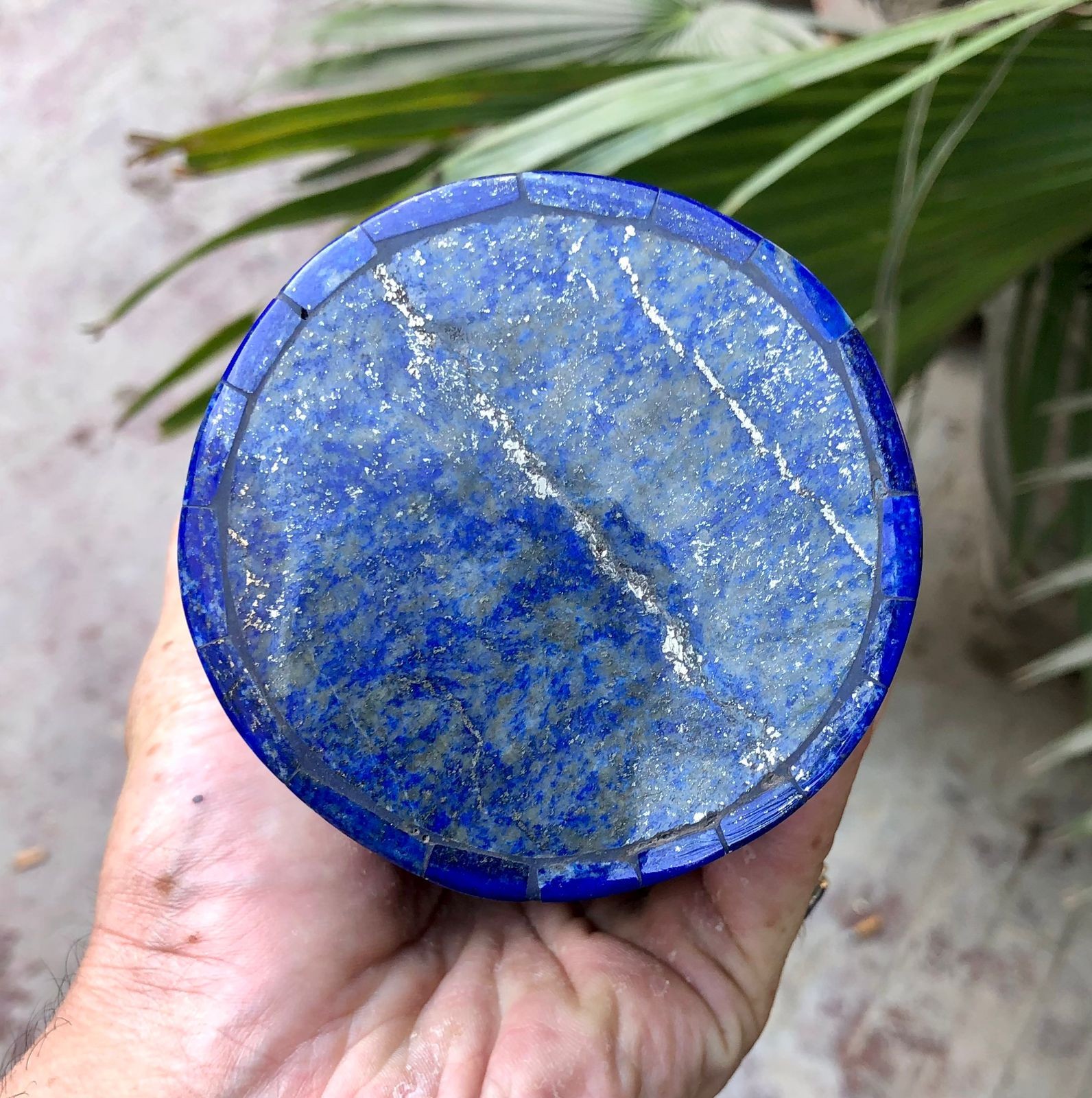 1.11 kg very Beautiful Natural Lapis lazuli Vase Excellent Deep Blue Color . Afg