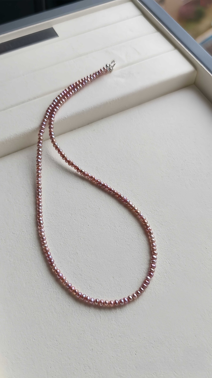 Versatile Aurora Iridescent Rice Pearl Necklace 3.5mm Natural Freshwater 42-43cm
