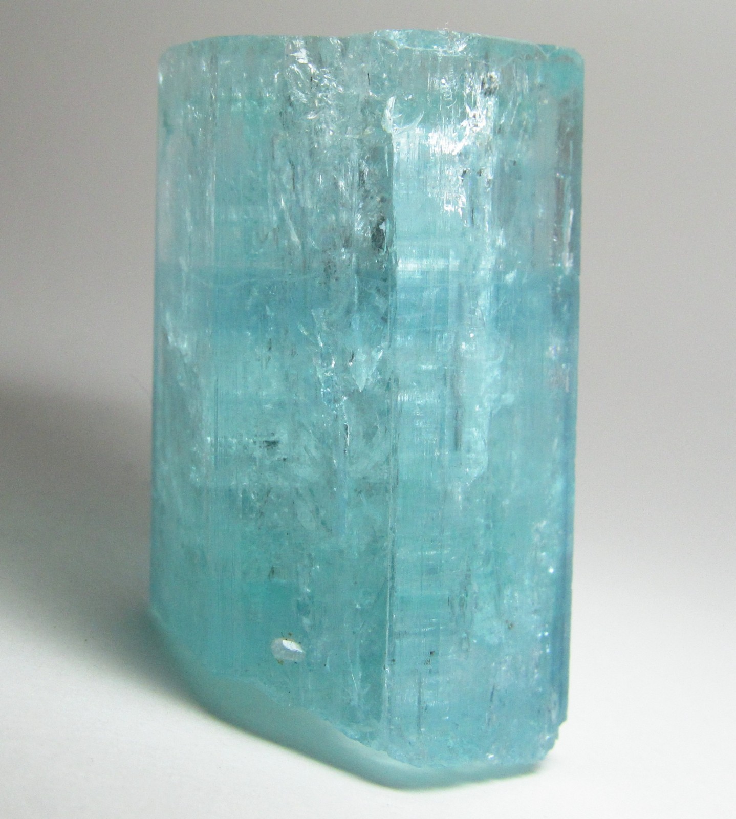 MESMERIZING IRIDESCENT AQUA BAND AQUAMARINE BERYL CRYSTAL!!! NIGERIA NEW FIND