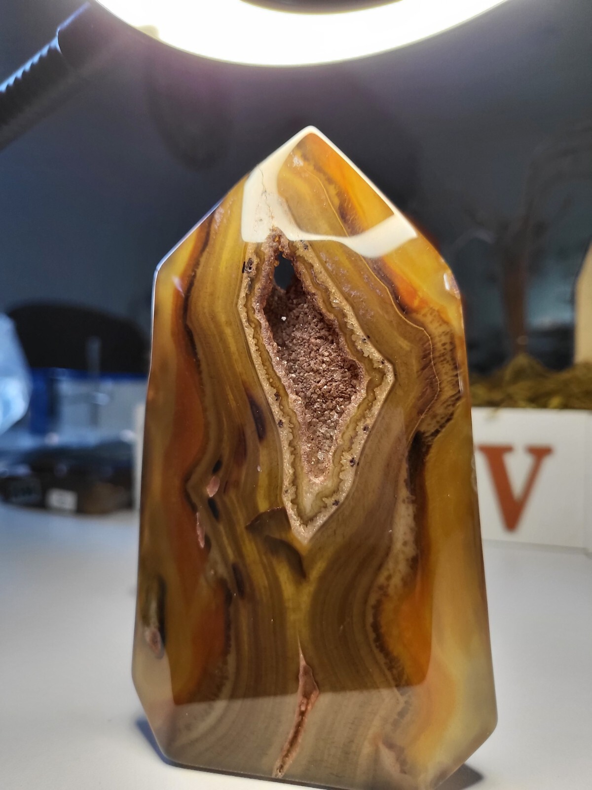 Carving Carnelian Tower Reiki Crystal 2200