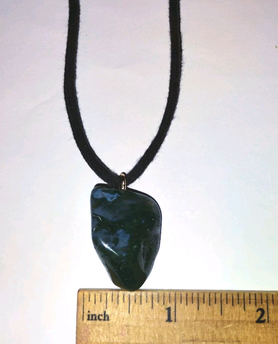 HANDMADE 1.1″ POLISHED MOSS AGATE CRYSTAL PENDANT NECKLACE BRASS EYEHOOK 9.3gram