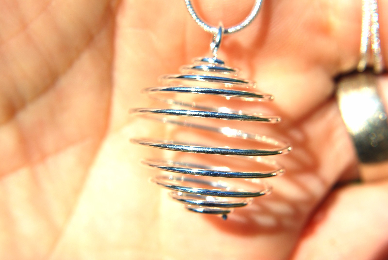 “Do It Yourself” Crystal Energy Pendant + 20″ Stainless Steel Chain & Charger