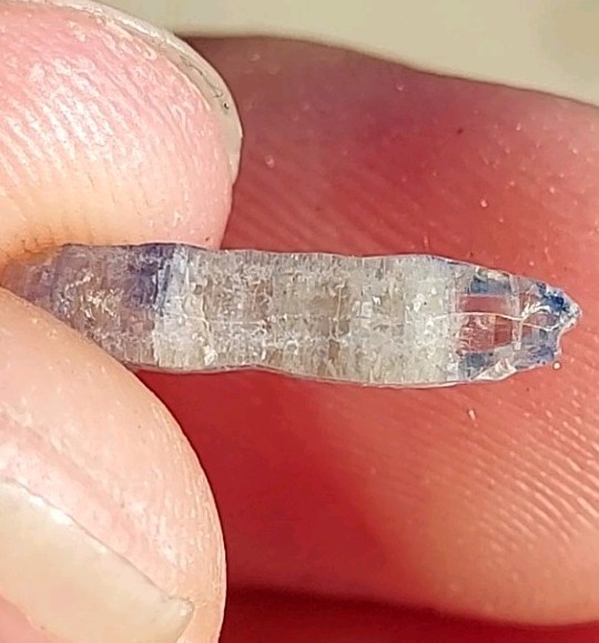 STUNNING DT WHITE & BLUE SAPPHIRE FROM SRI LANKA