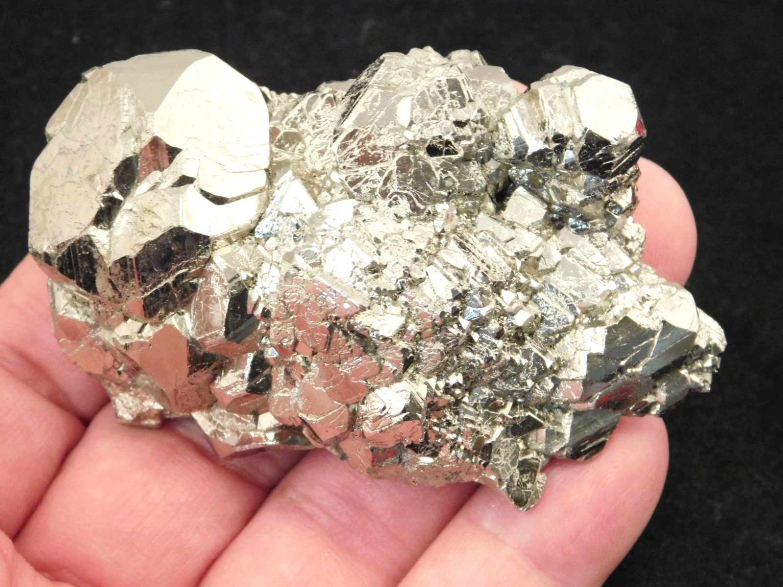 Dodecahedron PYRITE Crystal Cluster 100% Natural Peru 168gr