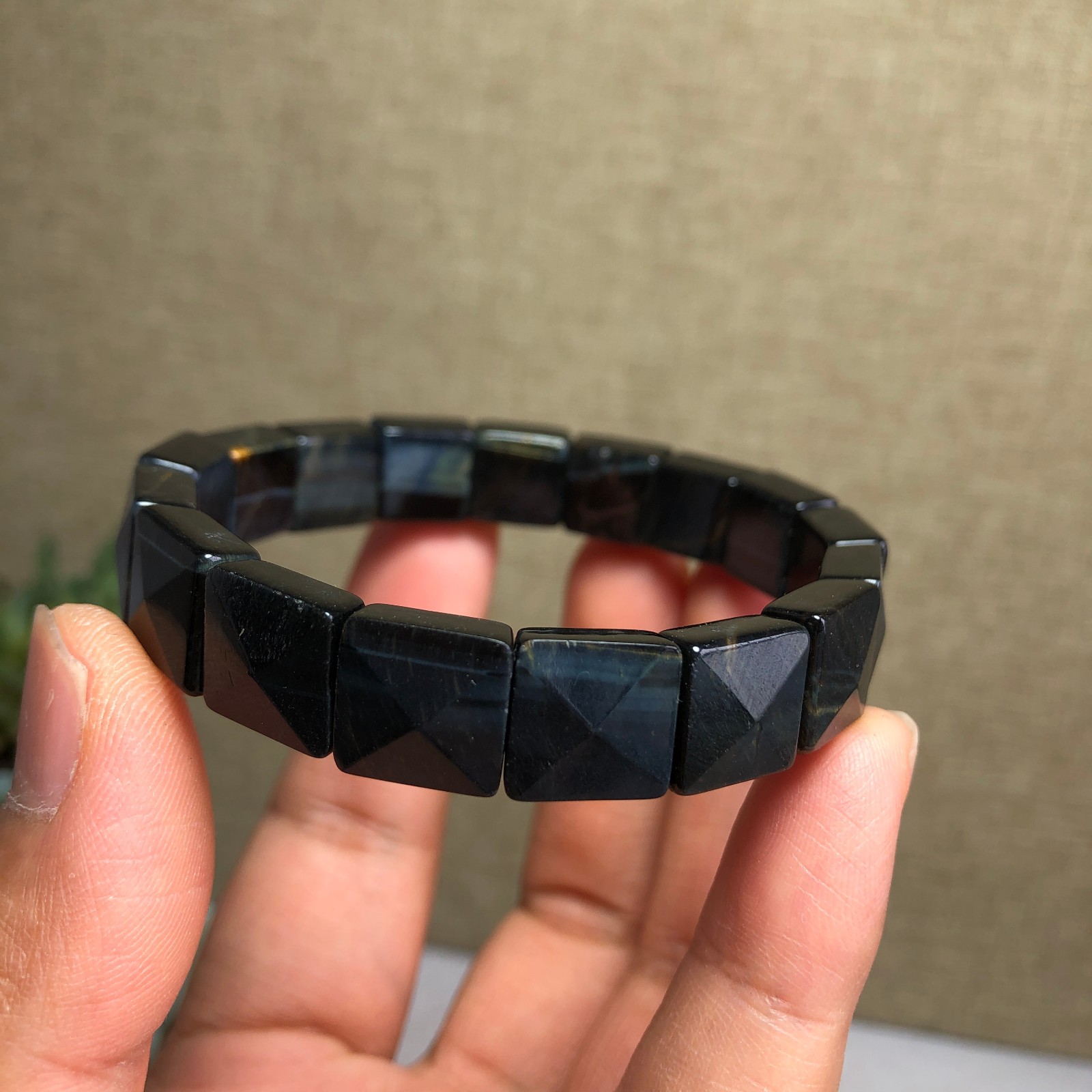 Natural Tiger’s Eye Stone Bracelet Brown Gemstone Stretch Bracelet Handmade 6154