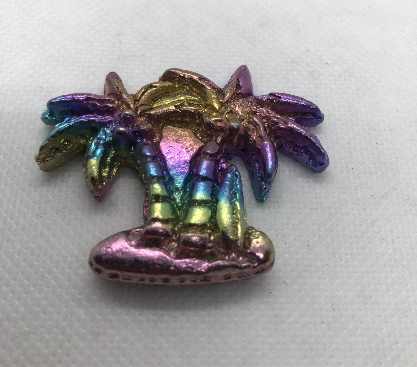 Bismuth Crystal Palm trees (1)
