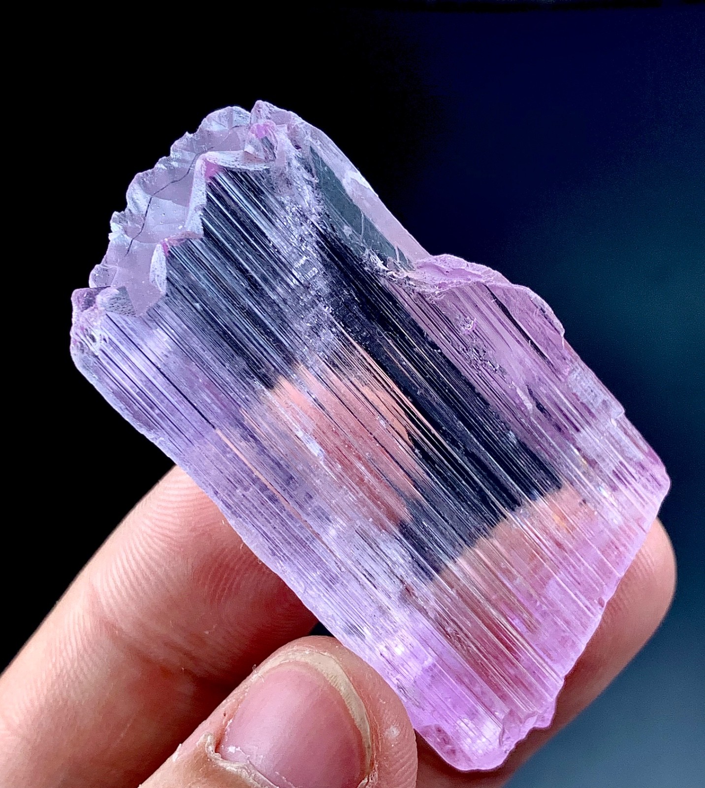 121 CTs Natural Pink Kunzite Crystal specimen from Afghanistan