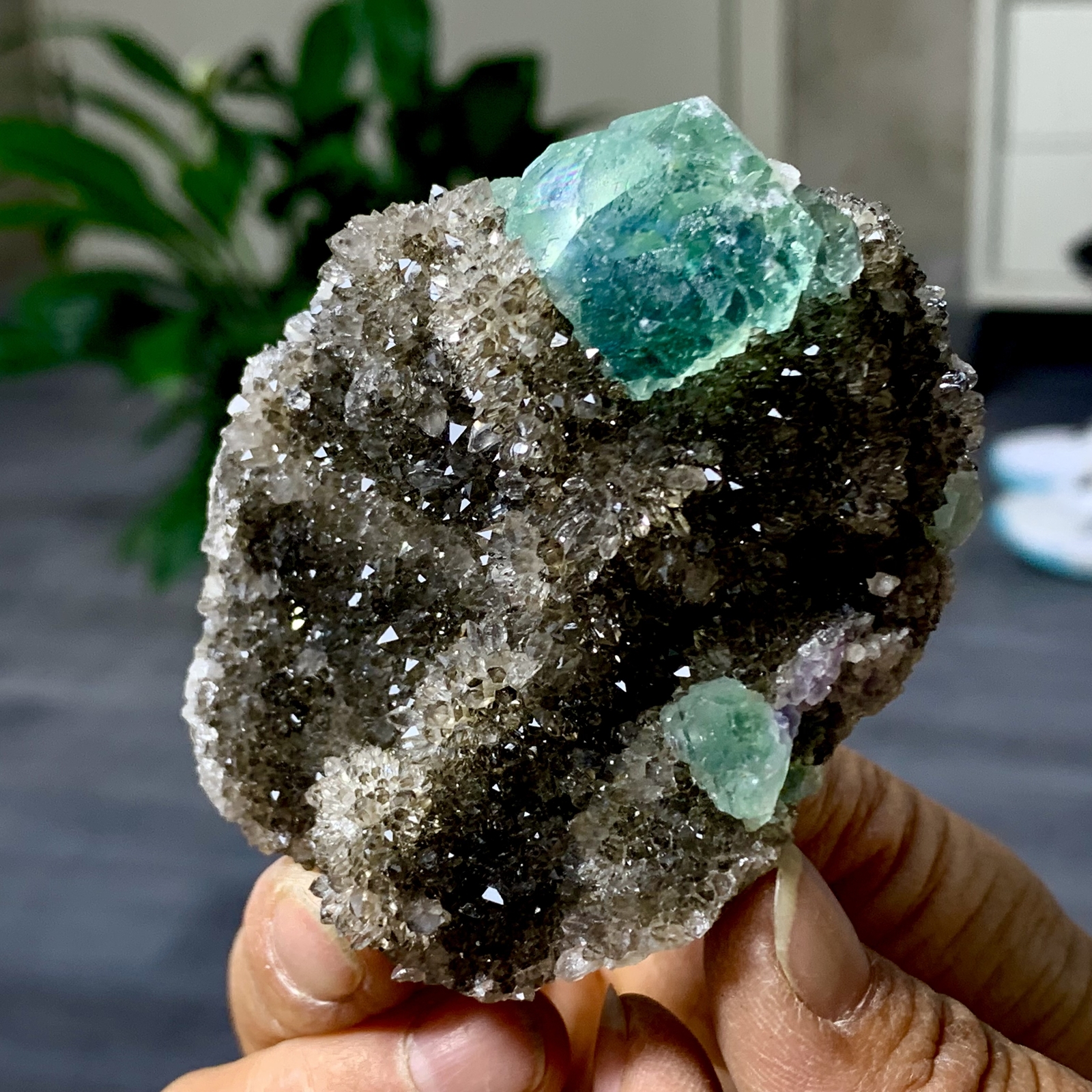 163G Rare Transparent blue-green Cube Fluorite Mineral Crystal Specimen/China