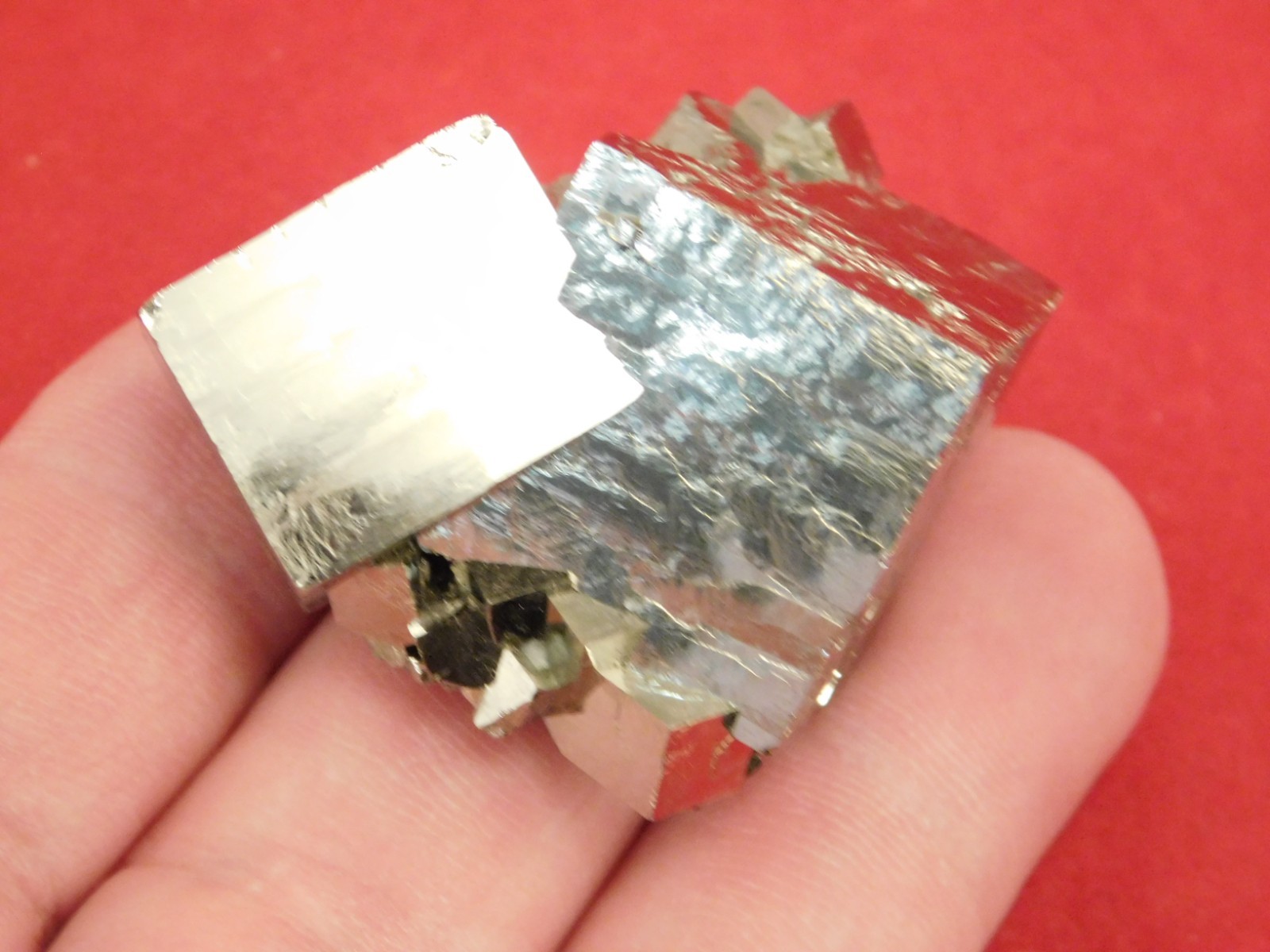 PYRITE Crystal CUBE Cluster 100% Natural Huanzala Mine Peru 84.9gr