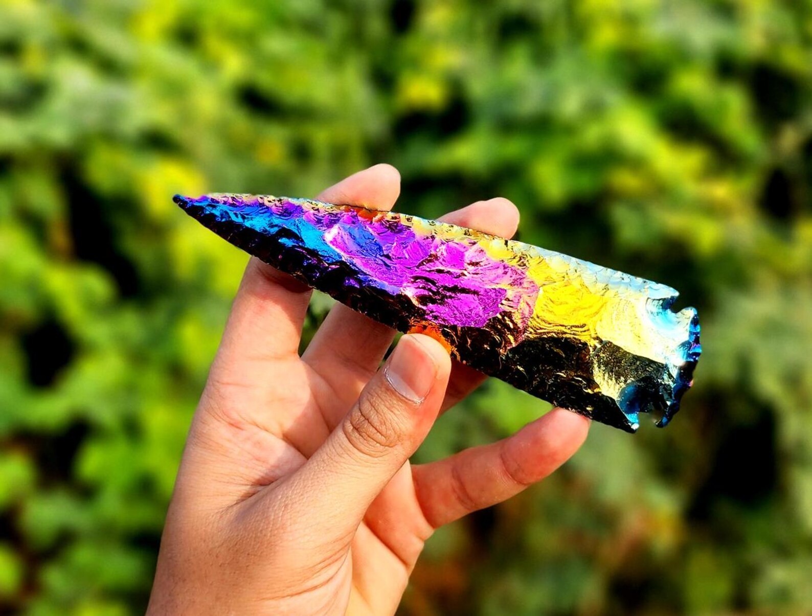 Titanium Coated Arrowhead 1-10″ Rainbow Aura Crystal Point Decor Spearhead