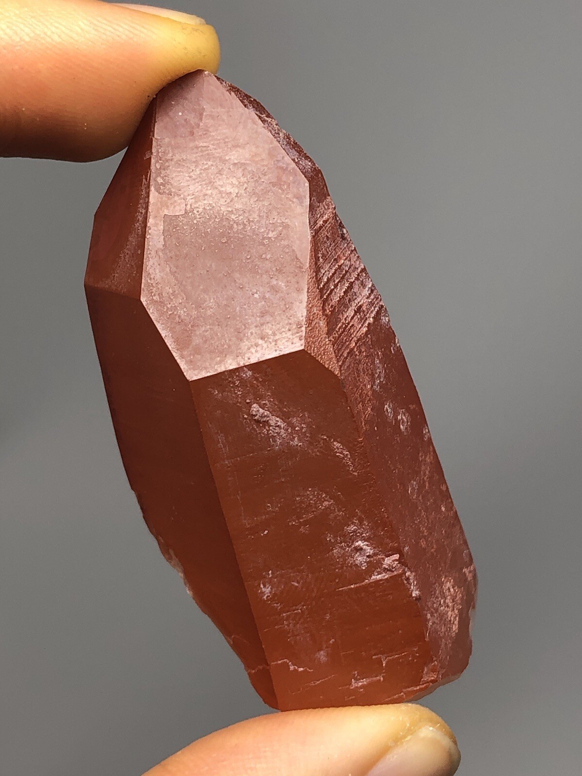 Red Quartz Crystal Point Morocco 1.7oz N34