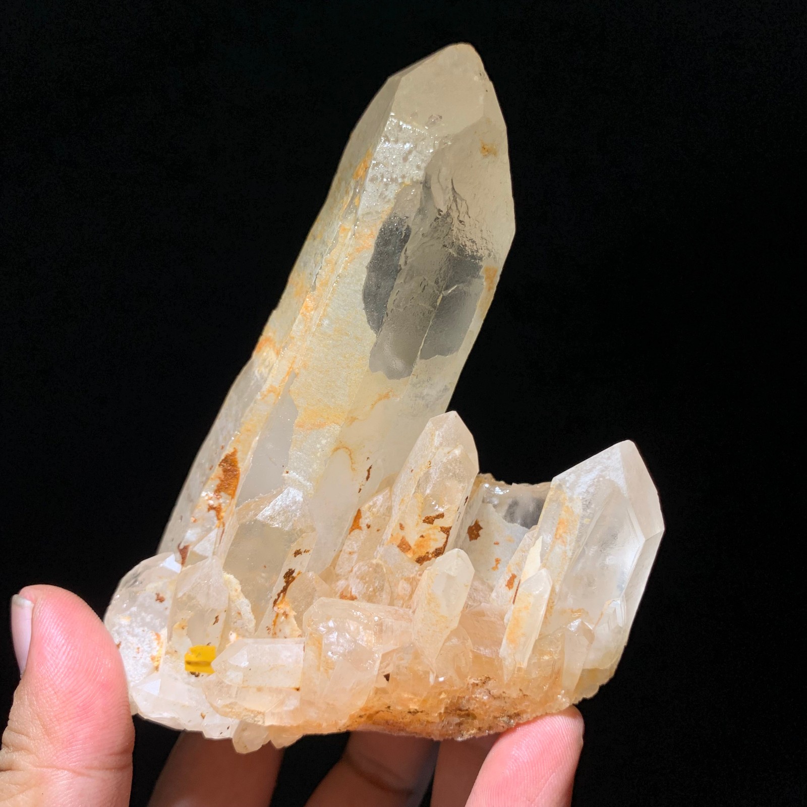 386g Natural White Clear Quartz Crystal Cluster Rough Healing Specimen