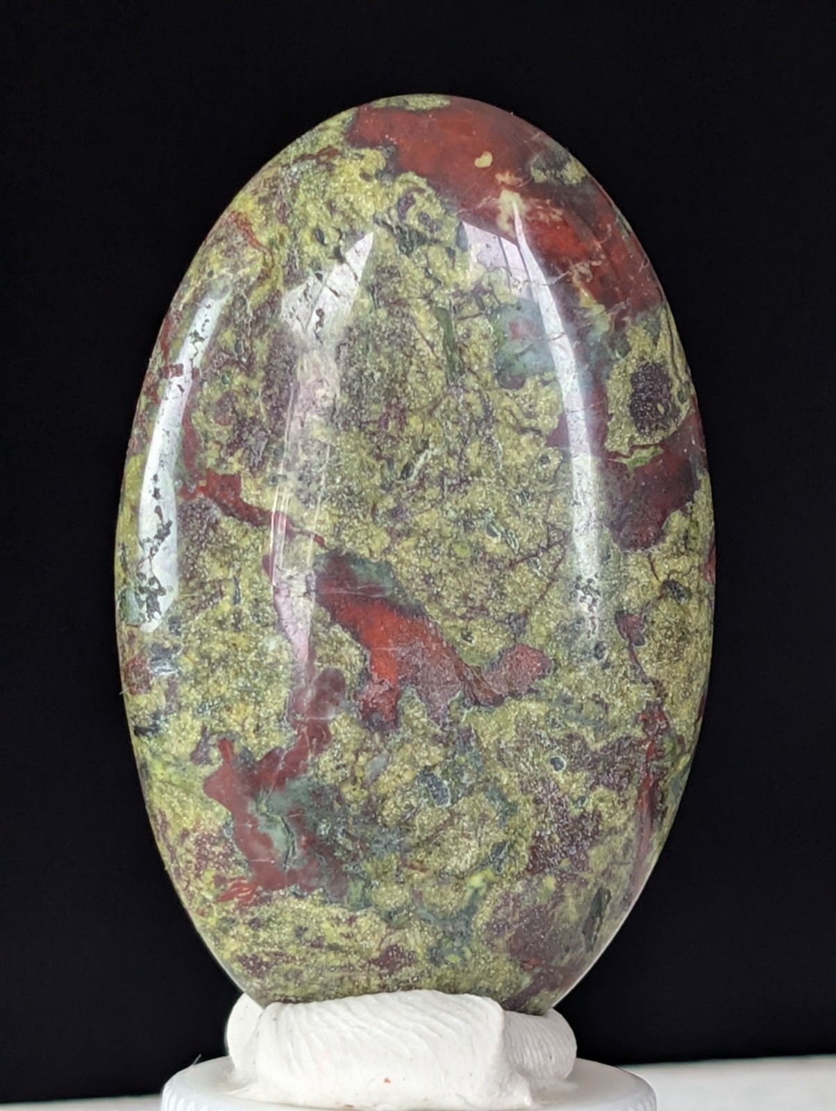 Dragon Blood Palmstone Crystal Gemstone Fidget Worry Stone Chakra Reiki