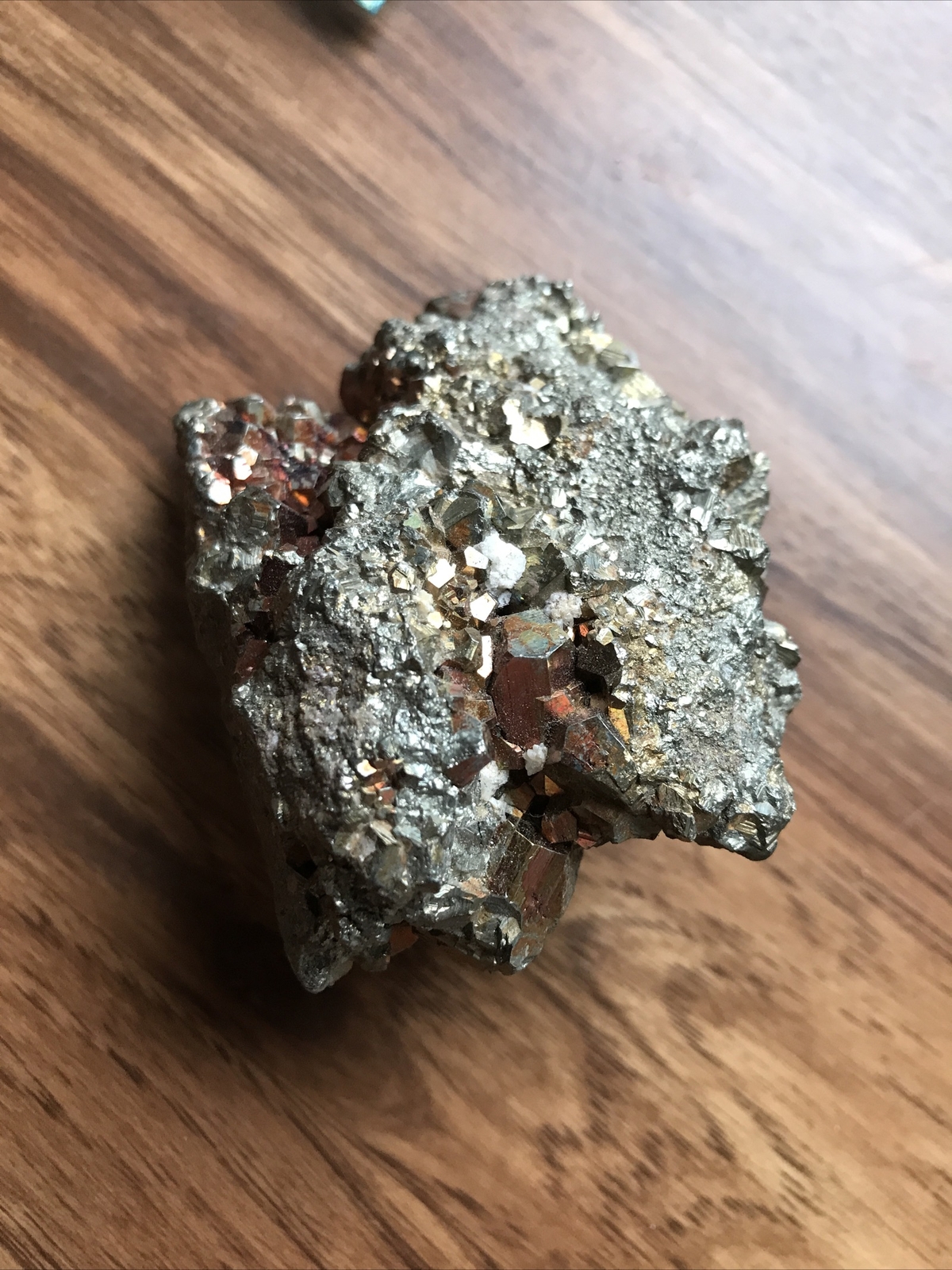 Gorgeous pyrite crystal cluster specimen, Peru 198 grams. false gold 990 ct